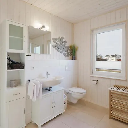 Vakantiehuis Stunning In Ostseeresort With Sauna Olpenitz